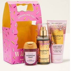 Bath & Body Works Champagne Toast Mini Gift Set
